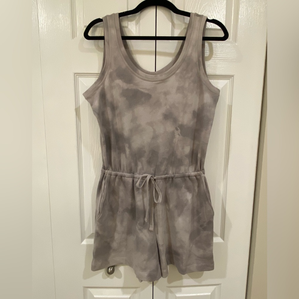 Old Navy Tye-Dye Romper, Size Medium